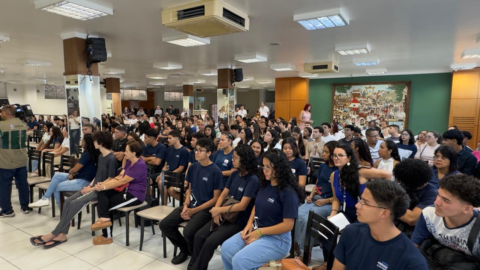 Estudantes participam de formação para conduzir os Carros de Promessas no Círio 2026